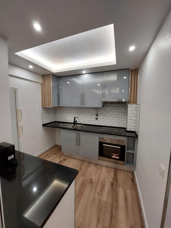 אלמאדה Lisbon South Bay Rooms מראה חיצוני תמונה
